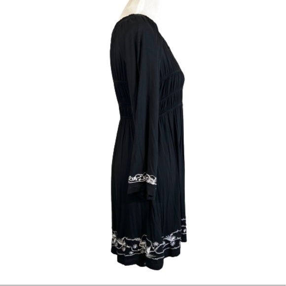 Cowgirl Justice Black Dress with White Skull Embroidery - Picture 4 of 10